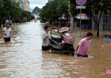 Çin'de sel: 8 ölü