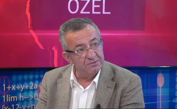 chpli-engin-altayin-referandum-celiskisi-once-soz-halkin-dedi-sonra-turkiyedeki-secim-sonuclarina-itiraz-etti-1665351671313.jpg CHP'li Engin Altay'ın referandum çelişkisi! Önce 'Söz halkın' dedi sonra Türkiye'deki seçim sonuçlarına itiraz etti! Skandal 'Donbas' benzetmesi - 4