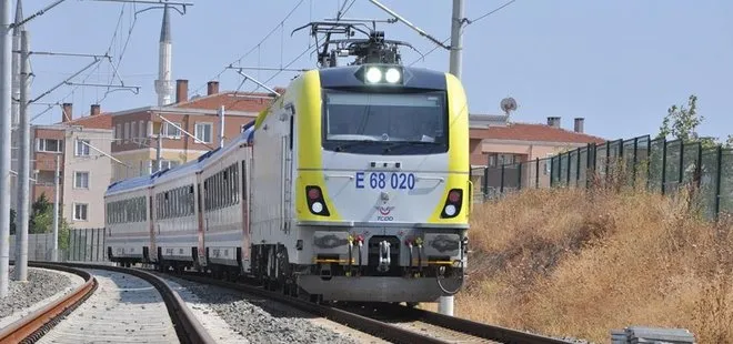 Son dakika! Ulaştırma ve Altyapı Bakanı Adil Karaismailoğlu duyurdu: Milli tren bugün yolcu taşımaya başlayacak