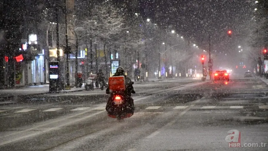 Kademeli normalleşme martta! Restoran ve kafelerde hangi önlemler alınacak? İşte atılacak adımlar 1