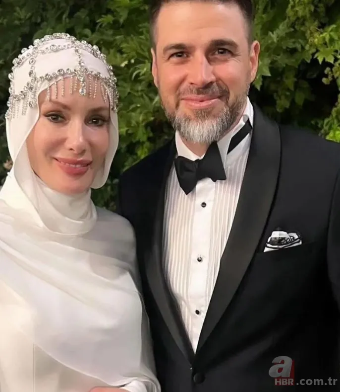 Hülya Avşar'ın eski eşi Kaya Çilingiroğlu'nun yeni sevgilisine bakın! Kızı Zehra'dan bile küçükmüş... 19