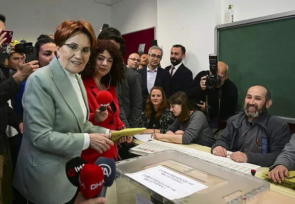 13. Cumhurbaşkanı için heyecan dorukta! Türkiye sandık başında - 10