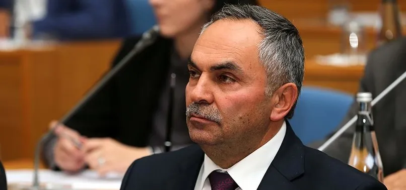 Düzce Belediye Başkanı Dursun Ay oldu