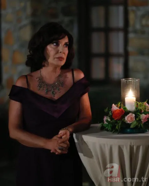 Kıvanç Tatlıtuğ ve Başak Dizer’in oğlu Kurt Efe’yi Kenan İmirzalıoğlu ile Sinem Kobal görmeye gitti! İmirzalıoğlu anlattı: "Daha çok babaya benziyor ama..." 13