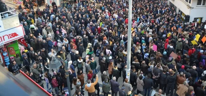 Ordu Da Binlerce Kisi Canice Oldurulen Ceren Ozdemir Icin Toplandi