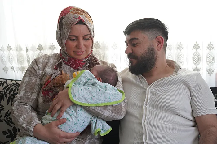 Koruyucu aile olunca 12 yıllık bebek hasretleri sona erdi: Kanımızdan olmasa bile canımızdan birisi - 2