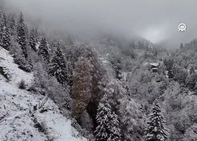 Rize’nin yüksek kesimlerine kar yağdı