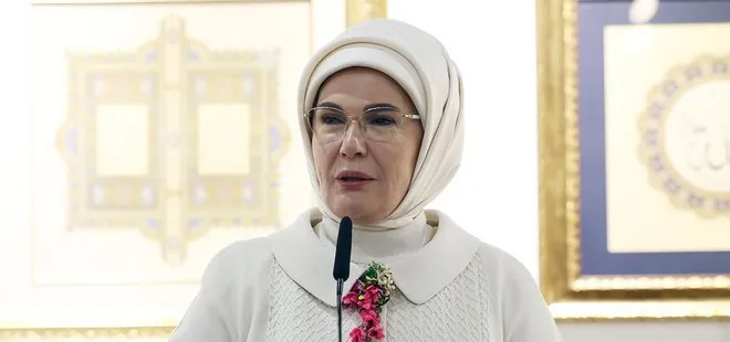 Emine Erdoğan'dan Berat Kandili mesajı!