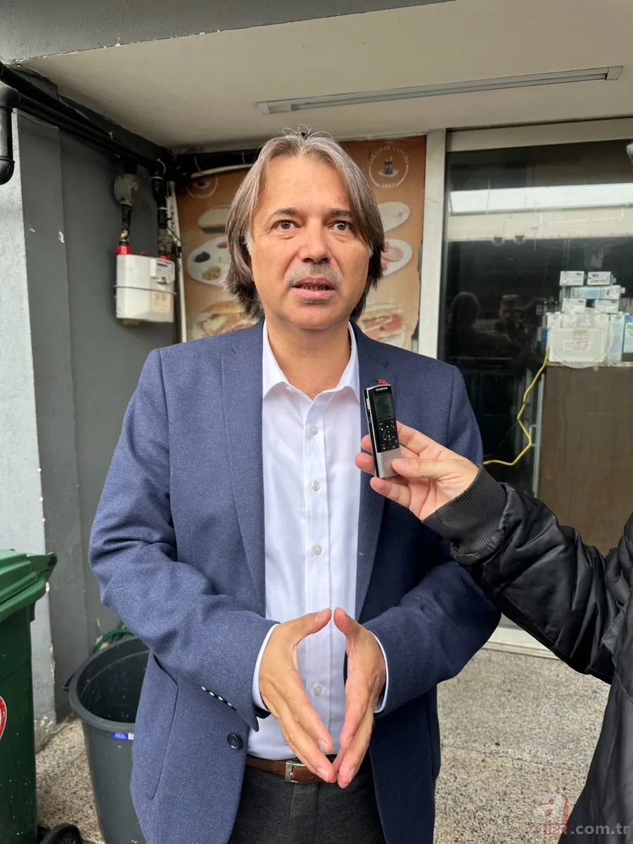 İzmir Venedik’e döndü CHP'li Tunç Soyer Avrupa’ya gitti! İklim krizi diyen Soyer’e vatandaş tepkili: Yönetim krizi... 9