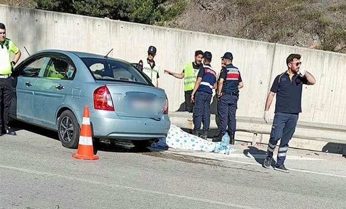 1718680240258.jpeg Dranaz Tüneli girişinde bariyerlere çarptı: 1 ölü, 2 yaralı - 1