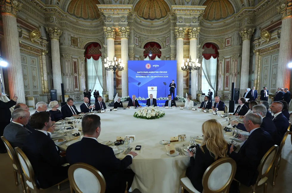 baskan-erdogandan-natoya-israil-uyarisi-provokasyonlarina-izin-verilmemeli-1782731435292.jpg Başkan Erdoğan'dan NATO'ya İsrail uyarısı: Provokasyonlarına izin verilmemeli - 6