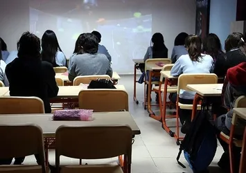 MEB 2022-2023 takvimi | Okullar ne zaman açılacak? 2022 ara tatil ne zaman bitiyor?