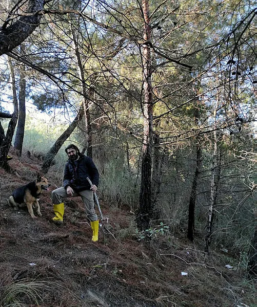 Adana’da yasak aşk yaşayan kızını korumak için damadını öldürdü! Gözaltına alınırken fenalaşıp öldü - 4