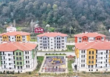 Devlet milletinin yanında! Sinop ve Kastamonu'da yaralar sarıldı depremin vurduğu 11 ilde de sarılacak