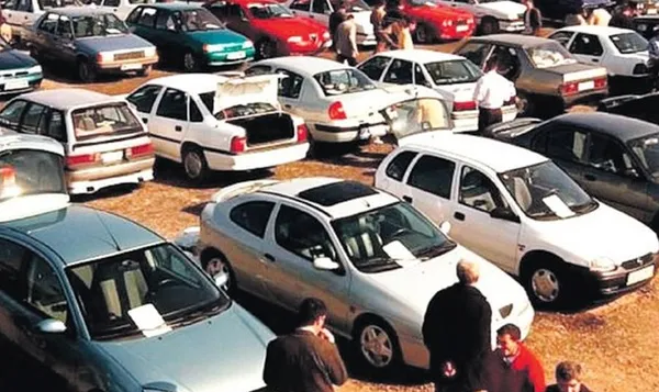 İkinci el otomobilde fiyatlar düştü! 2. el otomobil alacaklara müjde verildi!