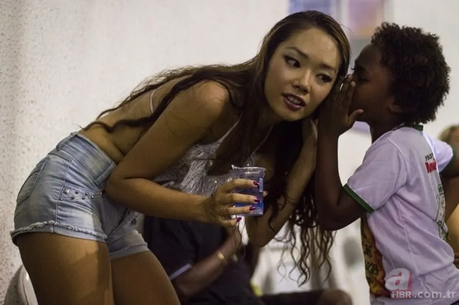 Dünyanın en tanınmış karnavalı Brezilya'da başladı 7