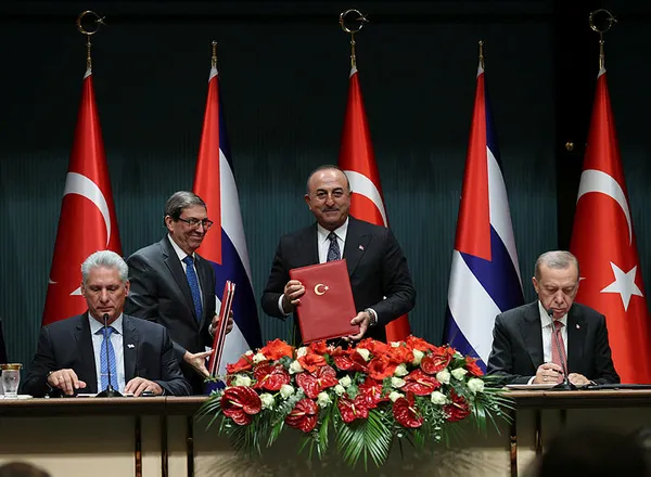 Başkan Erdoğan ile Küba Devlet Başkanı Bermudez'den flaş açıklamalar: Hedef 200 milyon dolar! 6 anlaşma... - 3