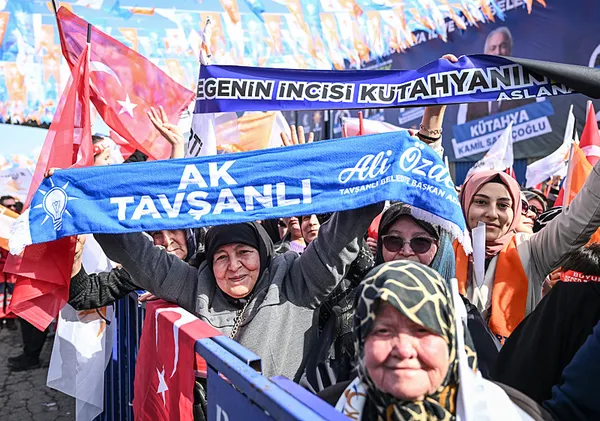 baskan-recep-tayyip-erdogandan-emeklilere-mesaj-maaslar-arzu-ettigimiz-seviyeye-cikacak-1709127921432.jpg Başkan Recep Tayyip Erdoğan'dan emeklilere mesaj: Maaşlar arzu ettiğimiz seviyeye çıkacak - 4