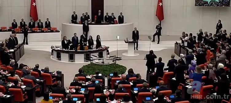 HDP ve CHP'lilerden büyük saygısızlık! Başkan Erdoğan TBMM Genel Kurulu'na giriş yaparken ayağa kalkmadılar 4
