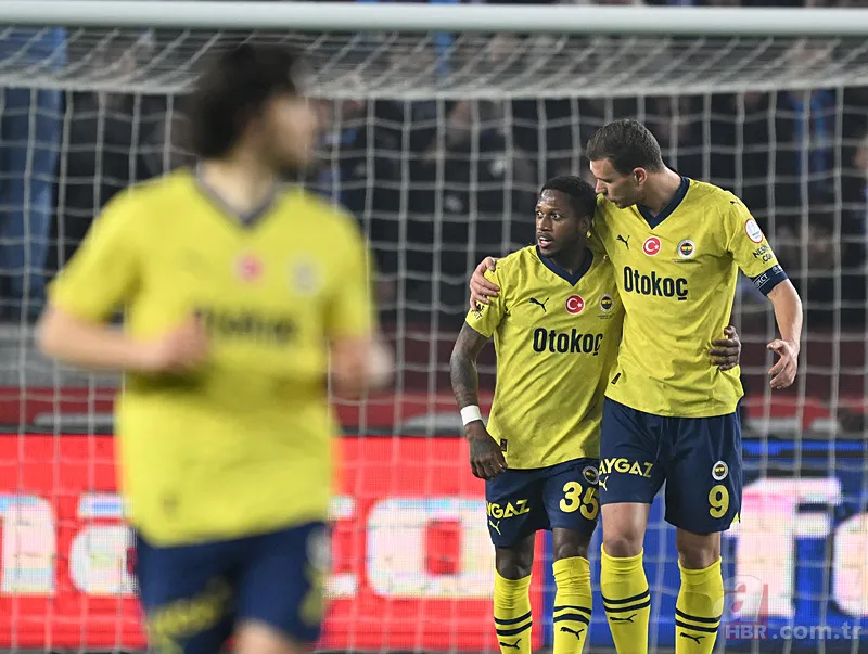 Olaylı Trabzonspor Fenerbahçe maçı sonrası Halil Umut Meler'e şok sözler: 3 puanı hediye etti 15