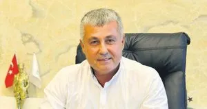 Komşu evler yanarken CHP’li başkan villasını korudu