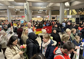 Görev yaptıkları bölgede 4 kişiyi kurtarmışlardı! Alman ekip ülkesine geri döndü