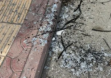 Elektrik teli havai fişek gibi patladı