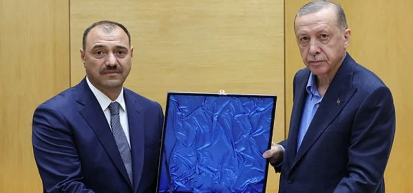 Başkan Erdoğan Sakarya Valiliği ve Büyükşehir Belediyesi’ni ziyaret etti