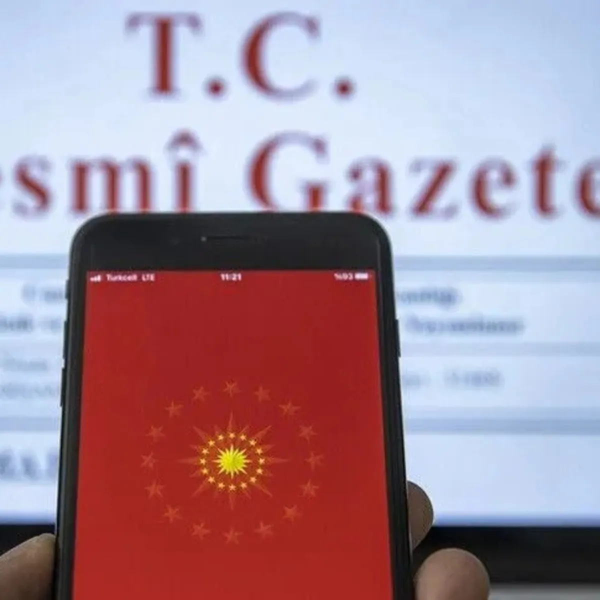 Resmi Gazete'de atama ve görevden alma kararları yayımlandı: SPK ve KGK Başkanları görevden alındı