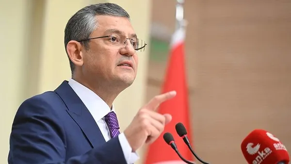 sariyer-krizinde-ozel-perde-chp-genel-merkeze-sure-veren-sukru-gence-bu-sefer-ozgur-ozel-sure-verdi-1708363960159.jpg Sarıyer krizinde 'Özel' perde! Partiye aba altından sopa göstermişti! CHP'li Şükrü Genç'e süre verildi... - 6