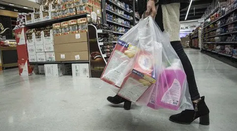 Son dakika: Çevre, Şehircilik ve İklim Değişikliği Bakanlığı’ndan plastik poşet açıklaması! Plastik poşet ne kadar olacak?