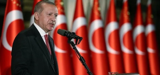 Başkan Recep Tayyip Erdoğan’dan kritik koronavirüs mesajları: Şu anda Türkiye’de 16 yerli aşı projesini desteklemiş bulunuyoruz ve bunlardan 6 tanesinin faz çalışmasına başlandı