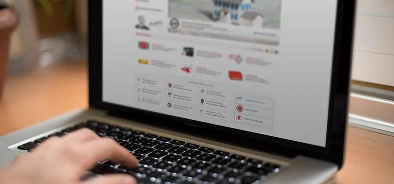 Saatte 200 bin "alt-üst soy raporu" alındı