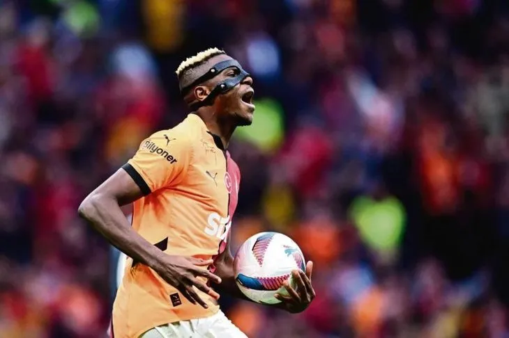 Victor Osimhen’den Galatasaraylıları heyecanlandıran paylaşım! İstanbul’a geliyor