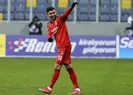 Siyah beyazlı takıma güzel haber! Rachid Ghezzal...