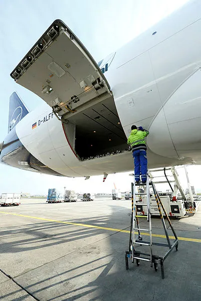 Boeing çakıldı! 2020'de rekor zarar - 5