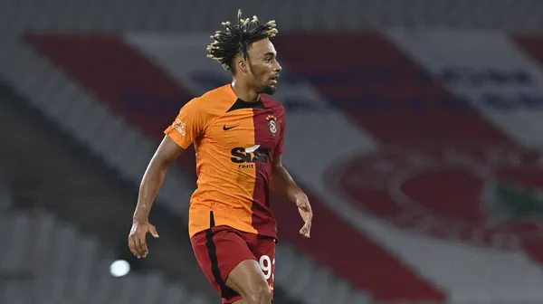 sacha-boey-icin-anlasma-tamam-yildiz-isim-bayern-munih-yolcusu-1706285174380.jpg Sacha Boey için anlaşma tamam! Yıldız isim Bayern Münih yolcusu - 2