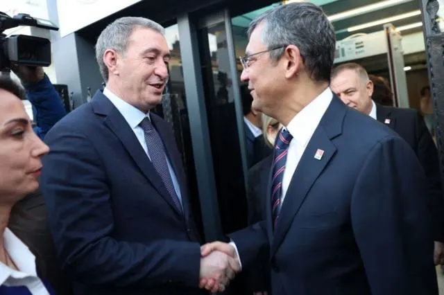 CHP listelerinden seçime giren 43 DEM Partili Meclis üyesi oldu: DEM Parti ilk kez İBB’de temsil edilecek...