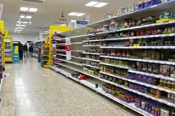 Fahiş fiyatlarla mağdur edilen milyonlarca vatandaşa uyarı! O marketlere dava açabilirsiniz