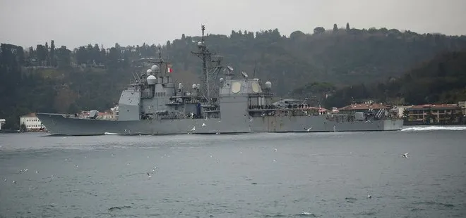 ABD savaş gemisi İstanbul Boğazı’ndan geçti