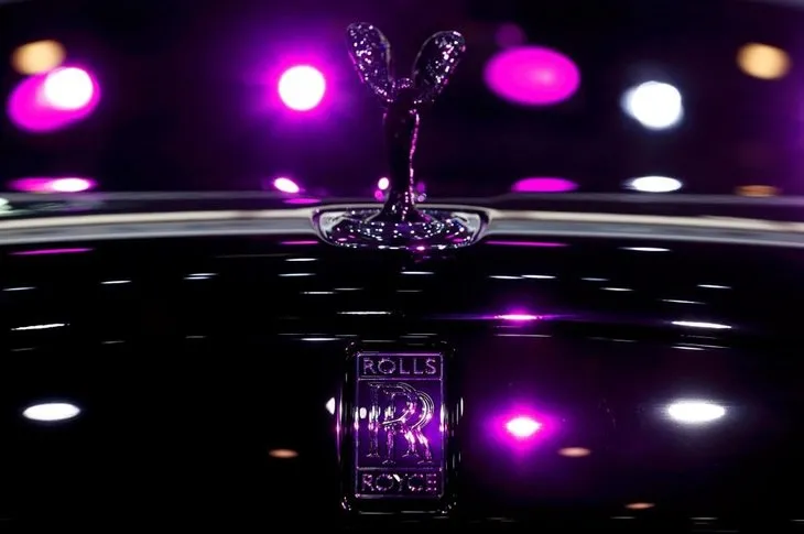 Rolls-Royce Motor Cars’tan lüksün karanlık yüzü: Black Badge