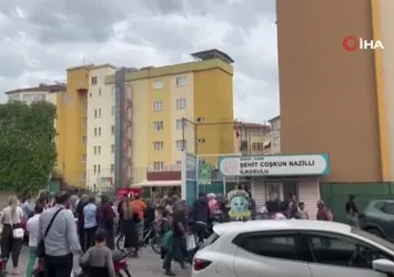 Antalya'da velinin öğretmeni darbettiği iddiası