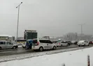 Yola çıkacaklar dikkat! İstanbulda trafik kilit
