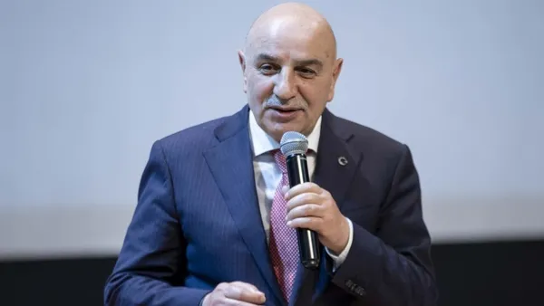 Cumhur İttifakı’nın ABB adayı Turgut Altınok mal varlığını açıkladı: Ana sütü gibi ak ve helaldir | Fondaş medyadan kirli algı operasyonu...