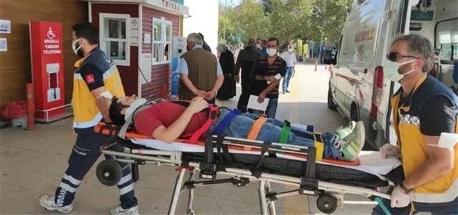 Bursa’da bir genç seyir halindeki minibüsten düşerek yaralandı