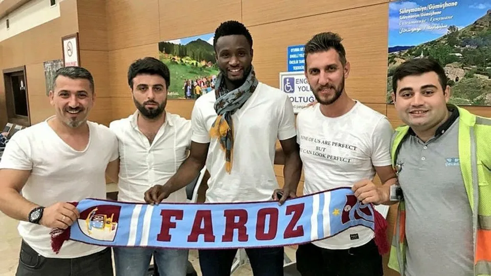 Yeni transfer Obi Mikel, Trabzon’a geldi |Video