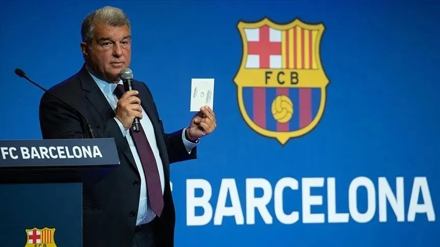 negreira-dosyasinda-real-madridden-uefa-hamlesi-barcelonadan-yeni-sorusturma-yok-aciklamasi-1790873558047.jpeg Real Madrid UEFA’ya belge sundu: Barcelona’dan Negreira açıklaması - 2