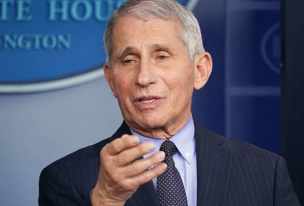 abdde-dr-fauciden-kritik-maske-uyarisi-2022de-devam-etmesi-mumkun-1613945721215.jpg ABD'de Dr. Fauci'den kritik maske uyarısı! "2022'de devam etmesi mümkün" - 3