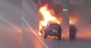 Beykoz’da otomobil alev alev yandı