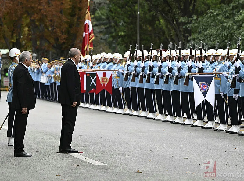 HDP ve CHP'lilerden büyük saygısızlık! Başkan Erdoğan TBMM Genel Kurulu'na giriş yaparken ayağa kalkmadılar 1